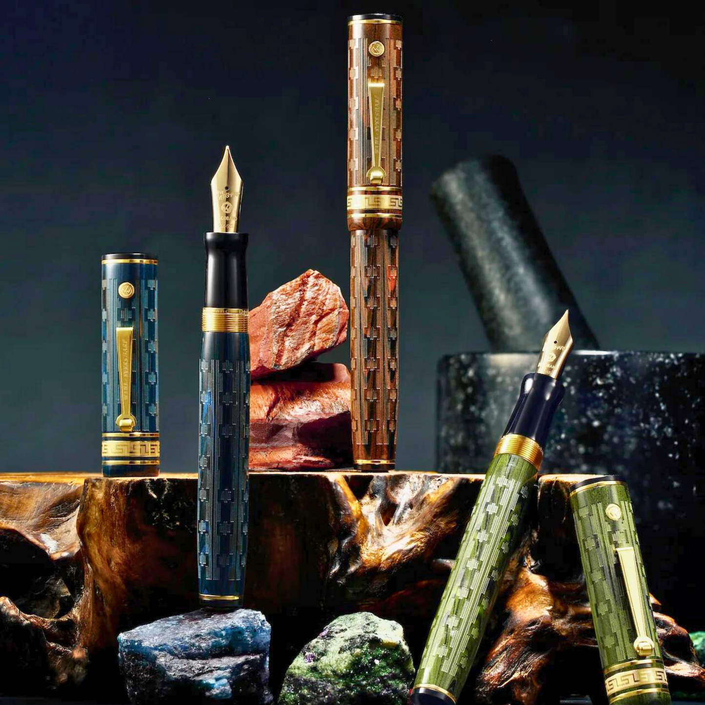 Wahl-Eversharp Decoband Blue Ebonite Chased Gold Trim Fountain Pen
